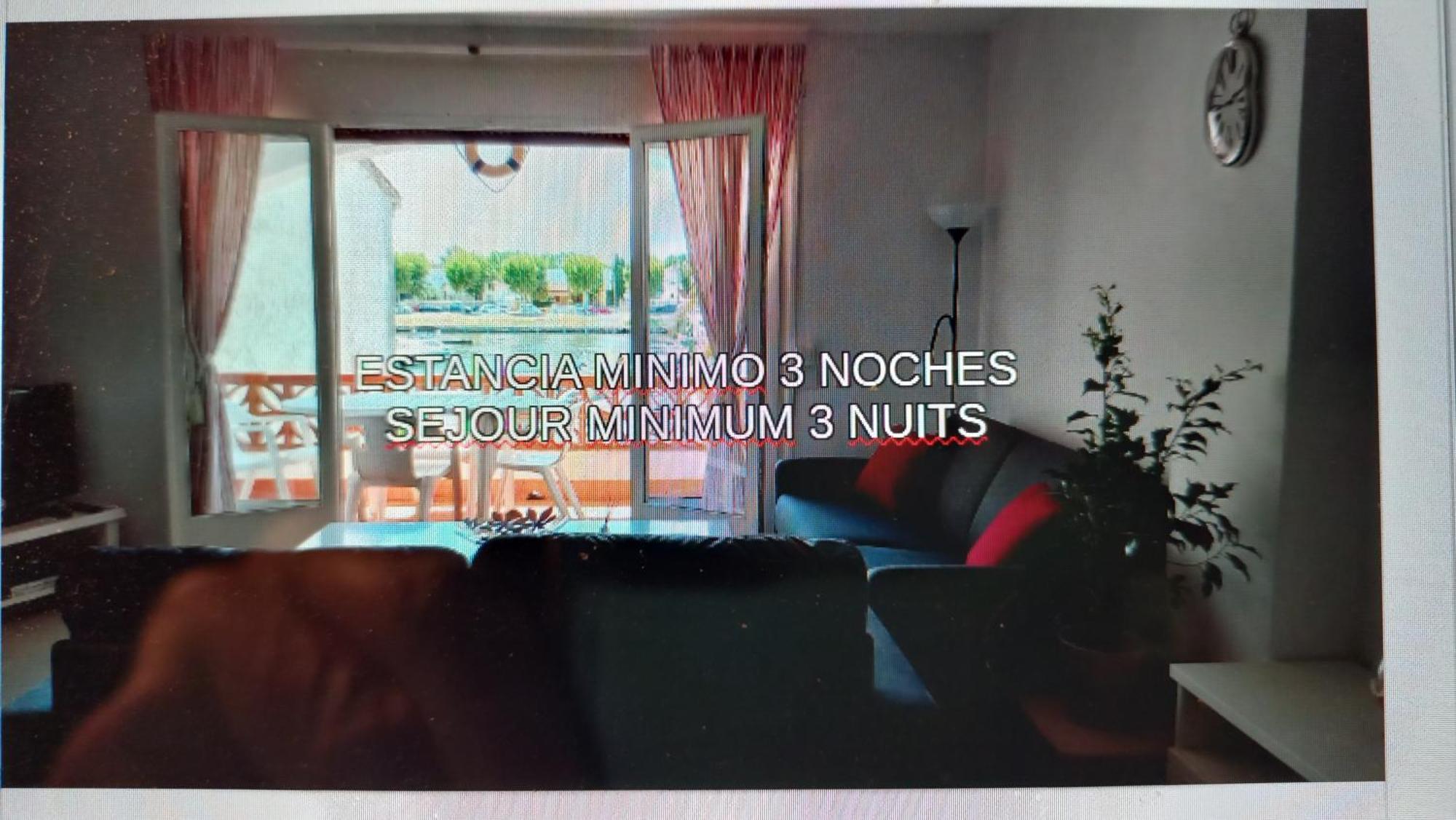 אמפוריבראבה Lindo Apartamento Con Vistas Al Puerto Mistral מראה חיצוני תמונה